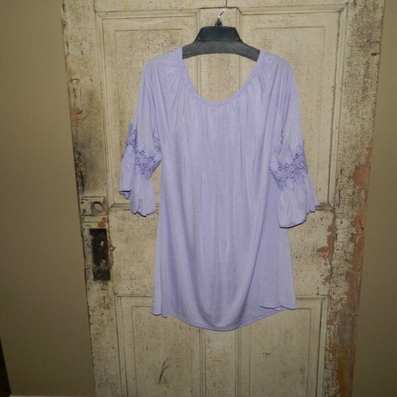WinWin Bell Sleeve Lace Tunic Top Size 2XL-3XL (VV-13) - Picture 1 of 5